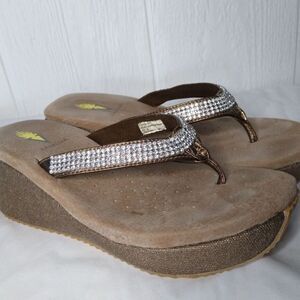 Volatile Women's Fairy Dust Wedge Sandal Sz 7